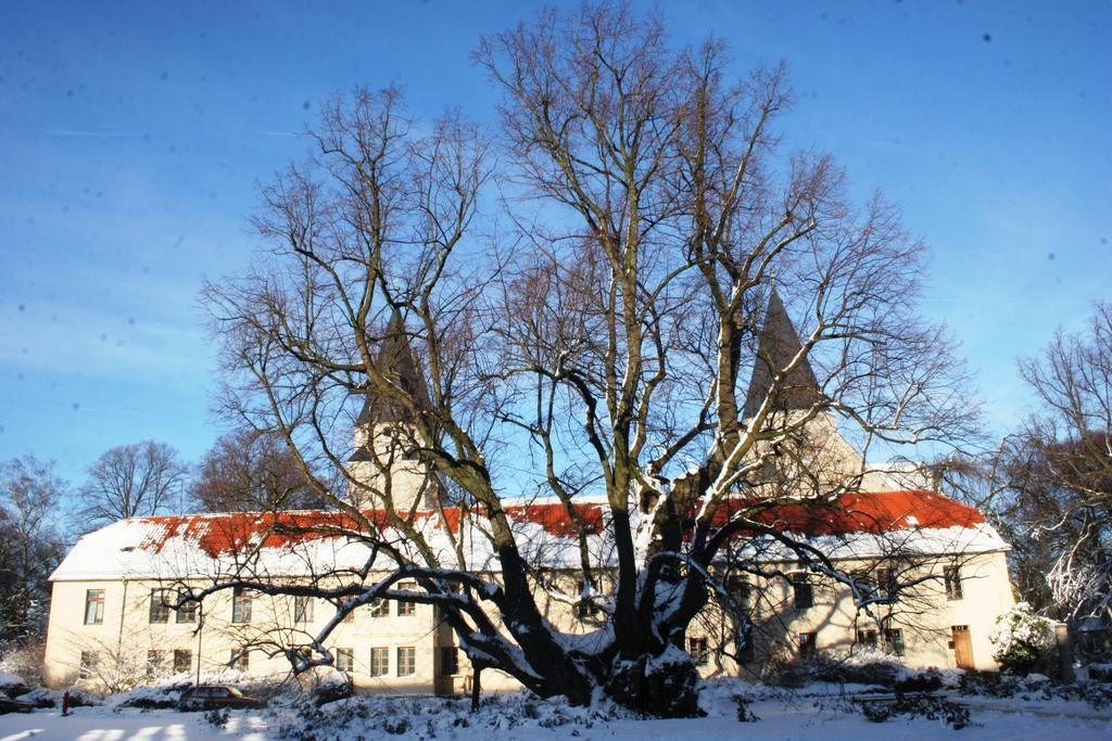 Hotel Kaerntner Stub'N Königslutter am Elm Exterior foto
